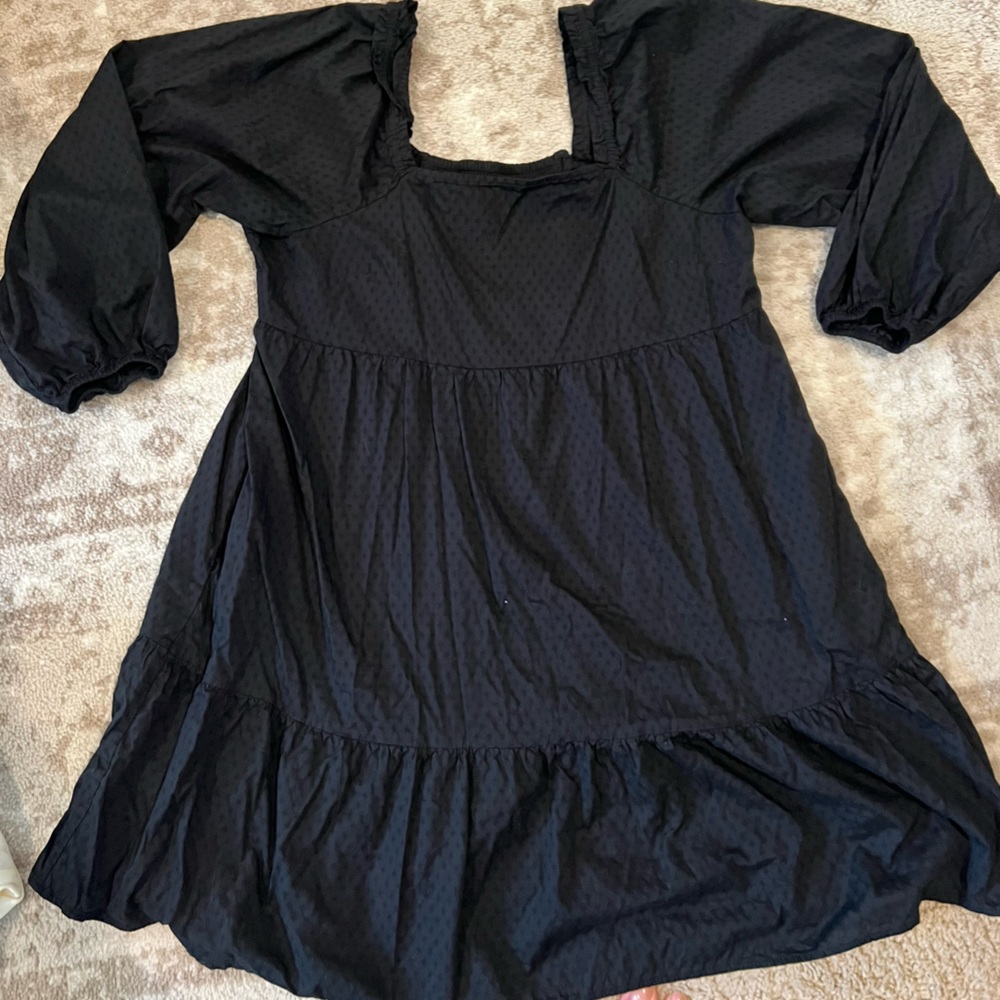 Black Universal Thread Dress